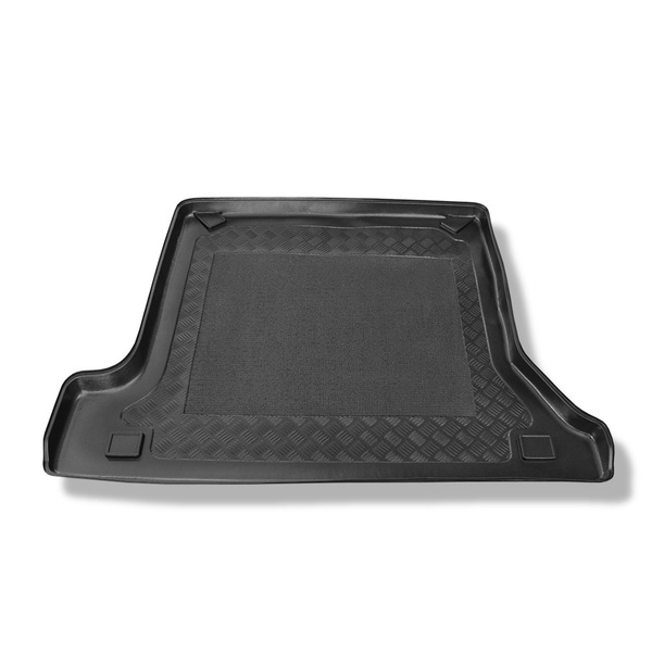 Bagagerumsmattor till Opel Monterey II SUV (1992-2002) - 5 platser