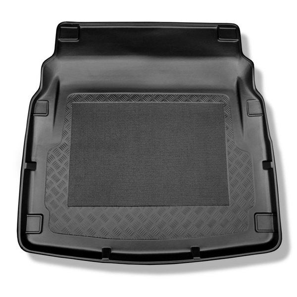 Bagagerumsmattor till Mercedes-Benz E-Klass W212 Limousine (03.2009-03.2016) - utan nischer; bagagerumsytan går upp till baksäten