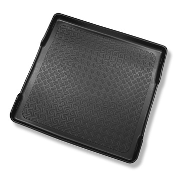 Bagagerumsmattor till Opel Astra K Sports Tourer (04.2016-12.2021)